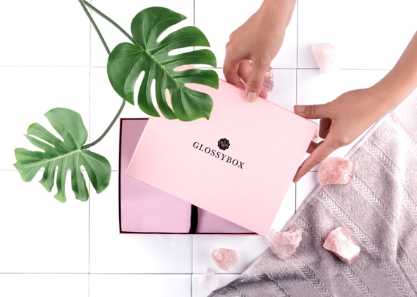 03_glossybox_natural-beauty-edition_key-visual