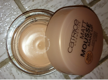 Catrice 12h Matt Mousse Make-up 2