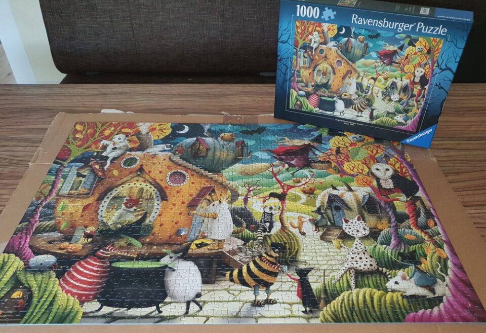 Ravensburger Puzzle "Happy Halloween" Ravensburger Puzzle "Happy Halloween"